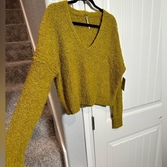Free People Oversized Sweater Yellow/Green - Picture 3 of 8
